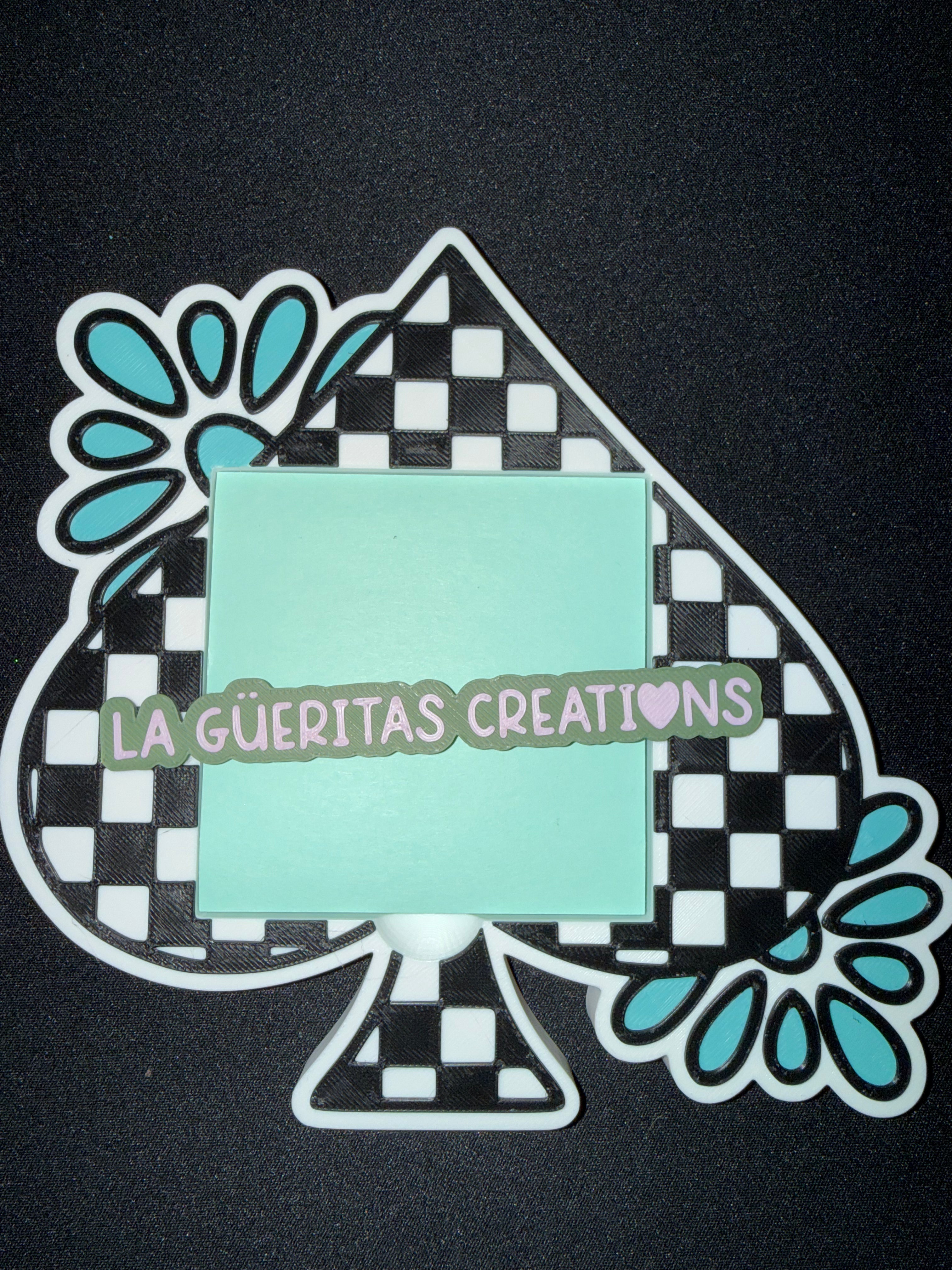 Turquoise checkered spade