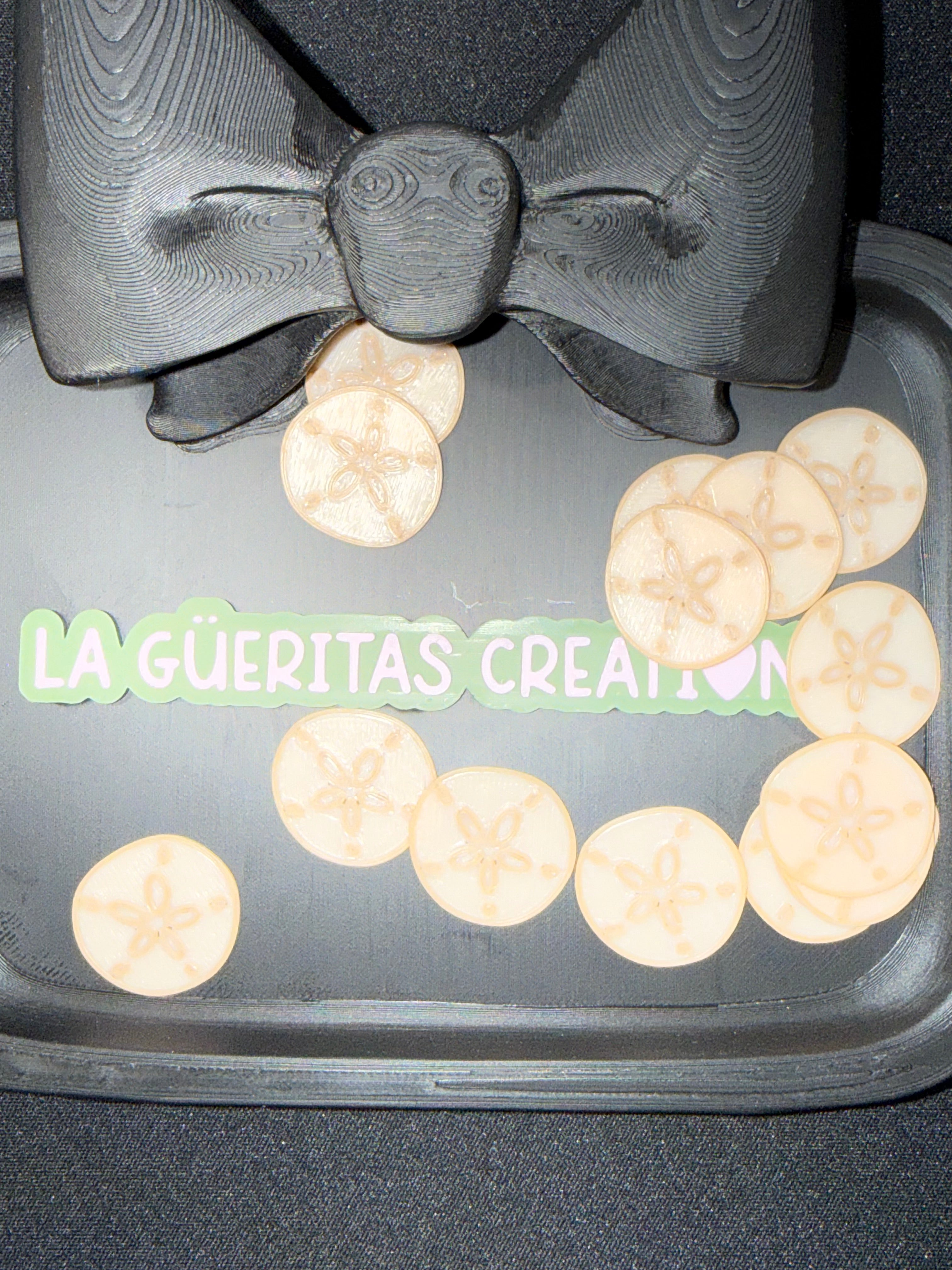 Sand dollar charm