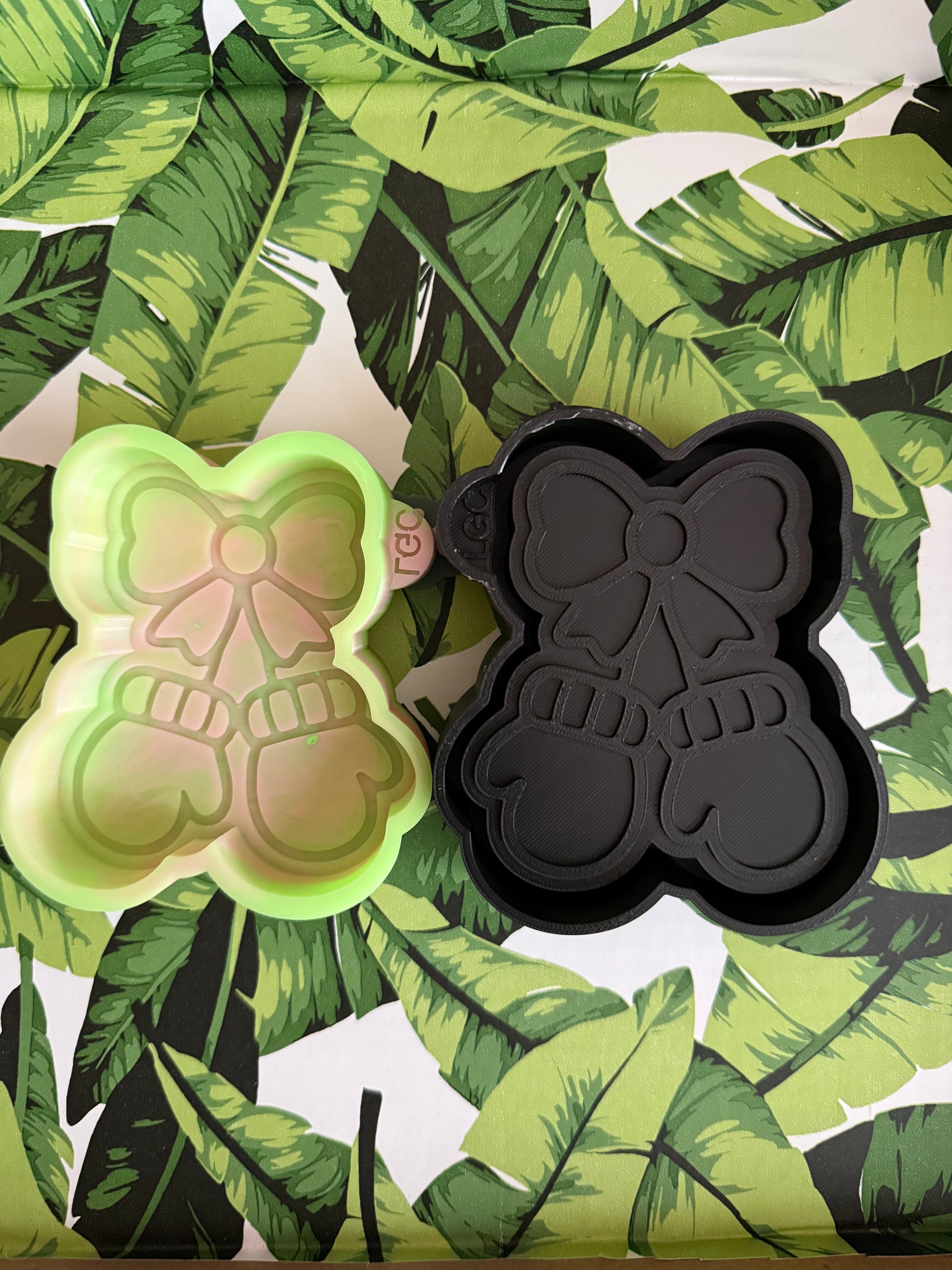 Coquette Mittens Freshie Mold